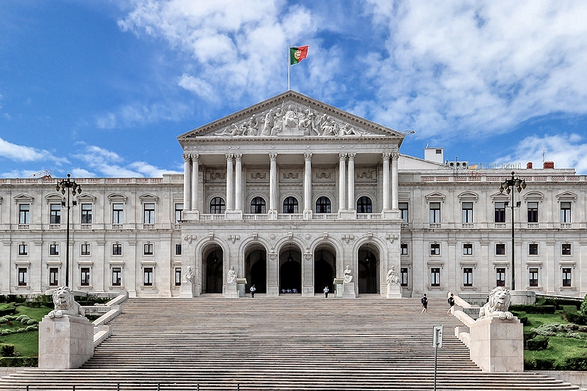 A avaliação do parlamento português <br> ao  Acordo Ortográfico de 1990