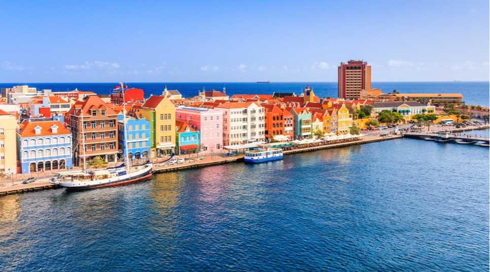 Português: uma língua à portuguesa nas Caraíbas?